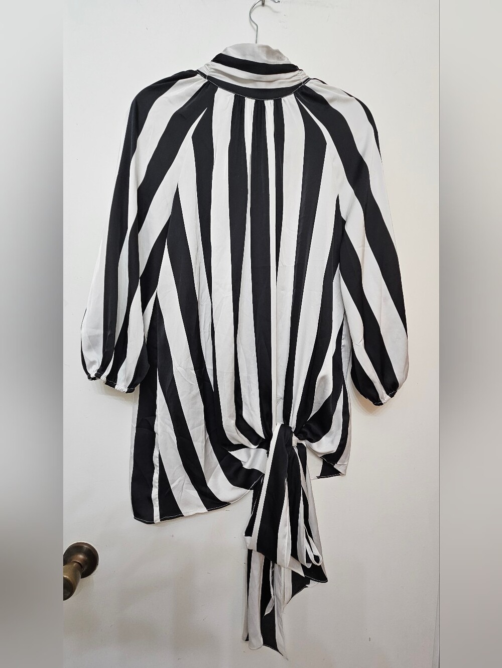 Gabrielle Union Black & White Striped Tie-Back Women’s Blouse